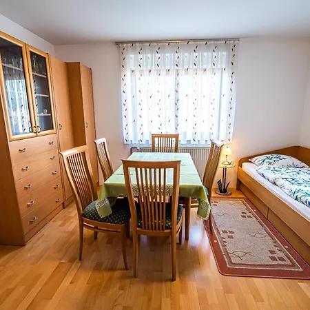 Three Bedroom Ana With Hot Tub Apartment *