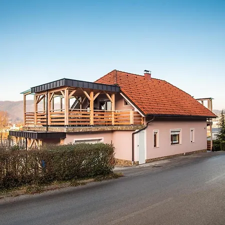 Apartment Three Bedroom Ana With Hot Tub